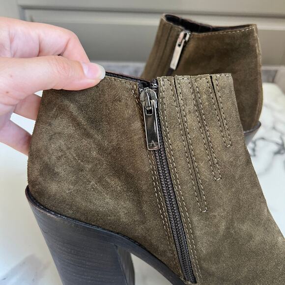 Aquatalia Loren Olive Suede Waterproof Ankle Booties Size 9.5 - Picture 6 of 10